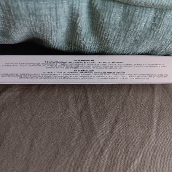 Unopened makeup - Picture 2 of 2